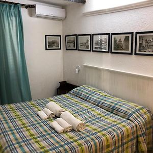 Camera con letto king size